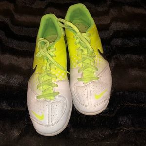Nike indoor soccer shoes